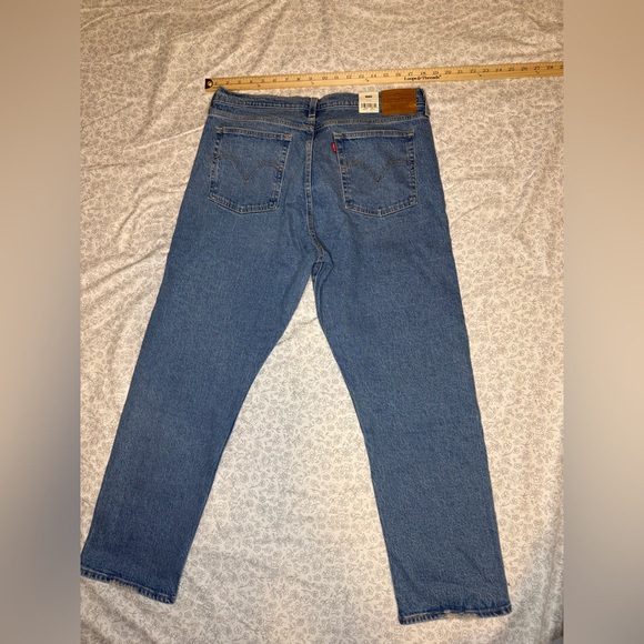 Levi’s wedgie straight jean 33w x 28L - Picture 1 of 11